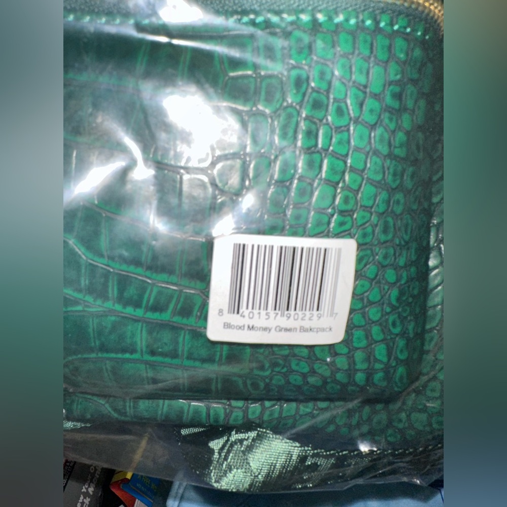 Jeffree Star Cosmetics Green Faux Crocodile Leather Backpack. Rare - Picture 8 of 8